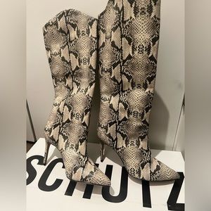 Maryana Boot
10 /Natural Snake / Snake Embossed Leather
